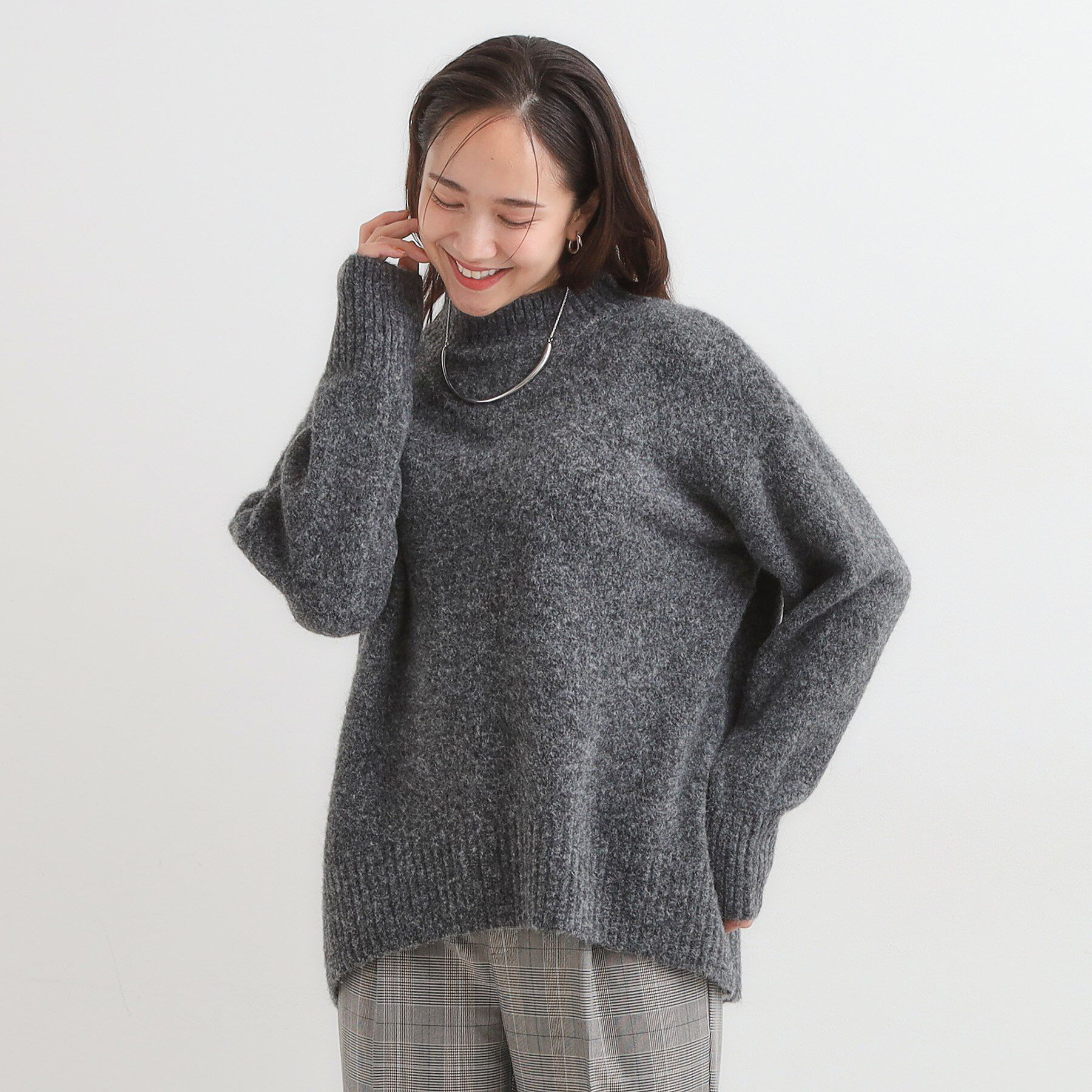 SHOO･LA･RUE「【洗濯機可/S-LL】インせず着られる ふわふわハイネックニット」|ニット・セーター|