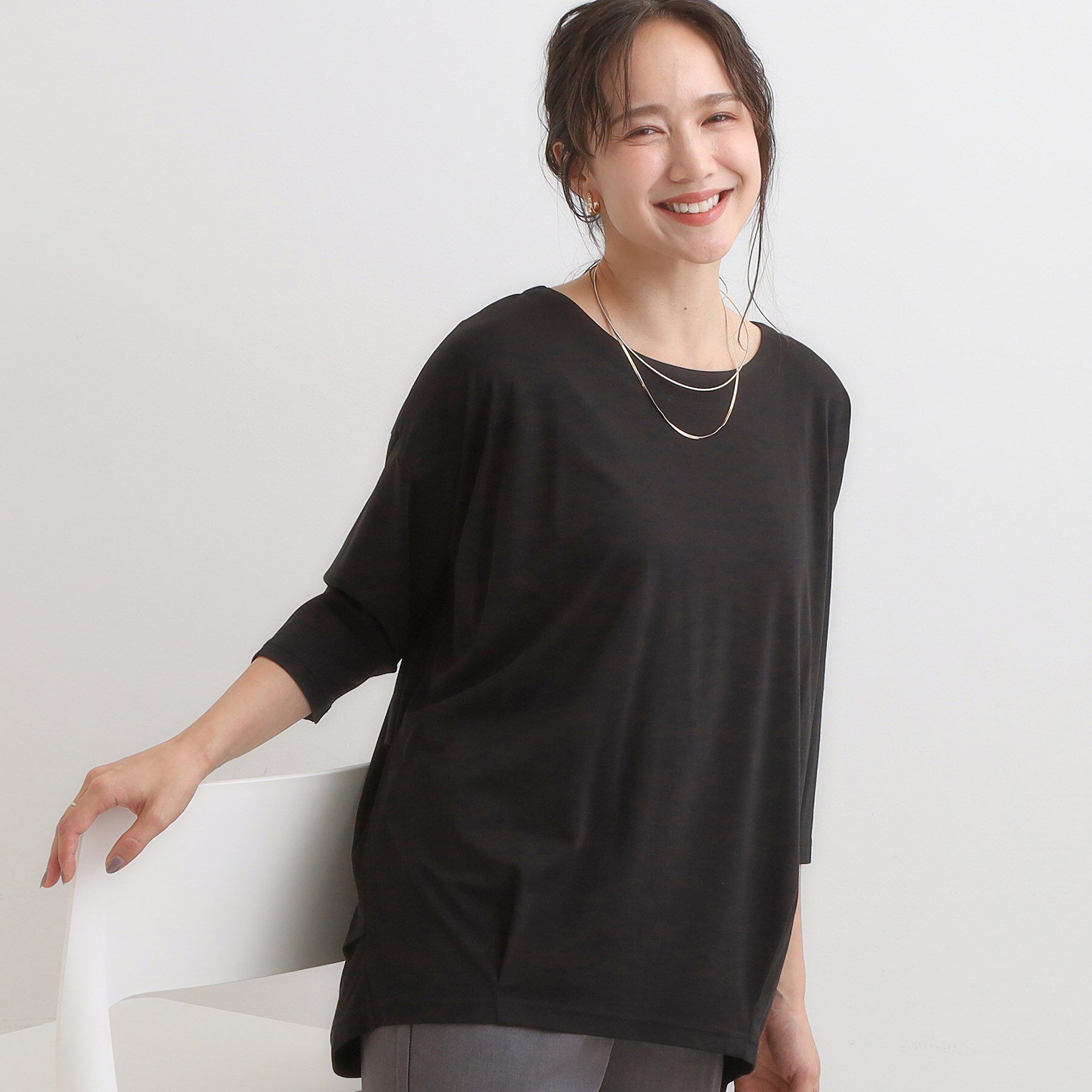 SHOO･LA･RUE「【7分袖】裾タックデザインカットソー」|Tシャツ・カットソー|ブラック(019)