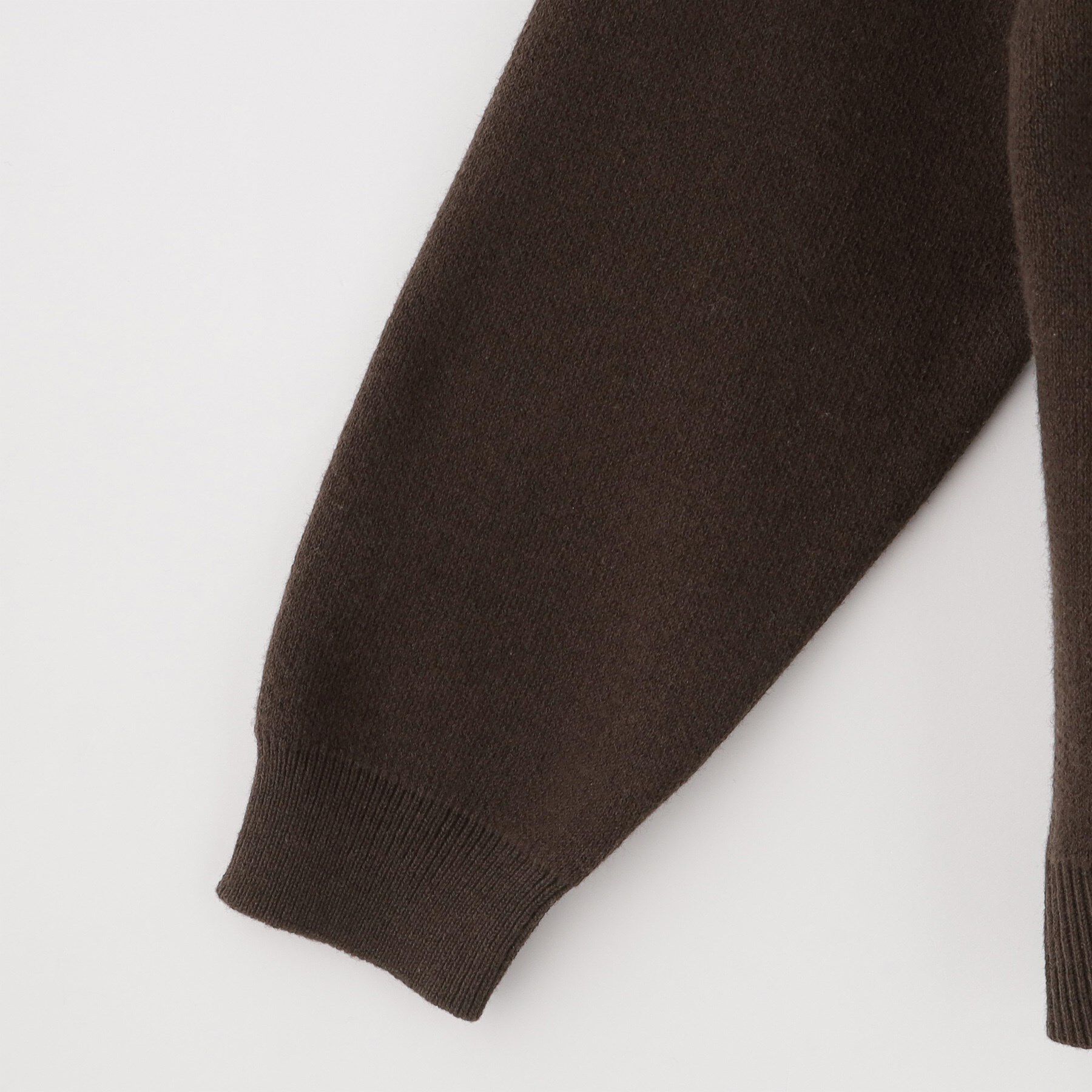 SHOO･LA･RUE「【100-150cm/リンク可/洗濯機可】ウェットライク刺繍ロゴニット」|ニット・セーター|