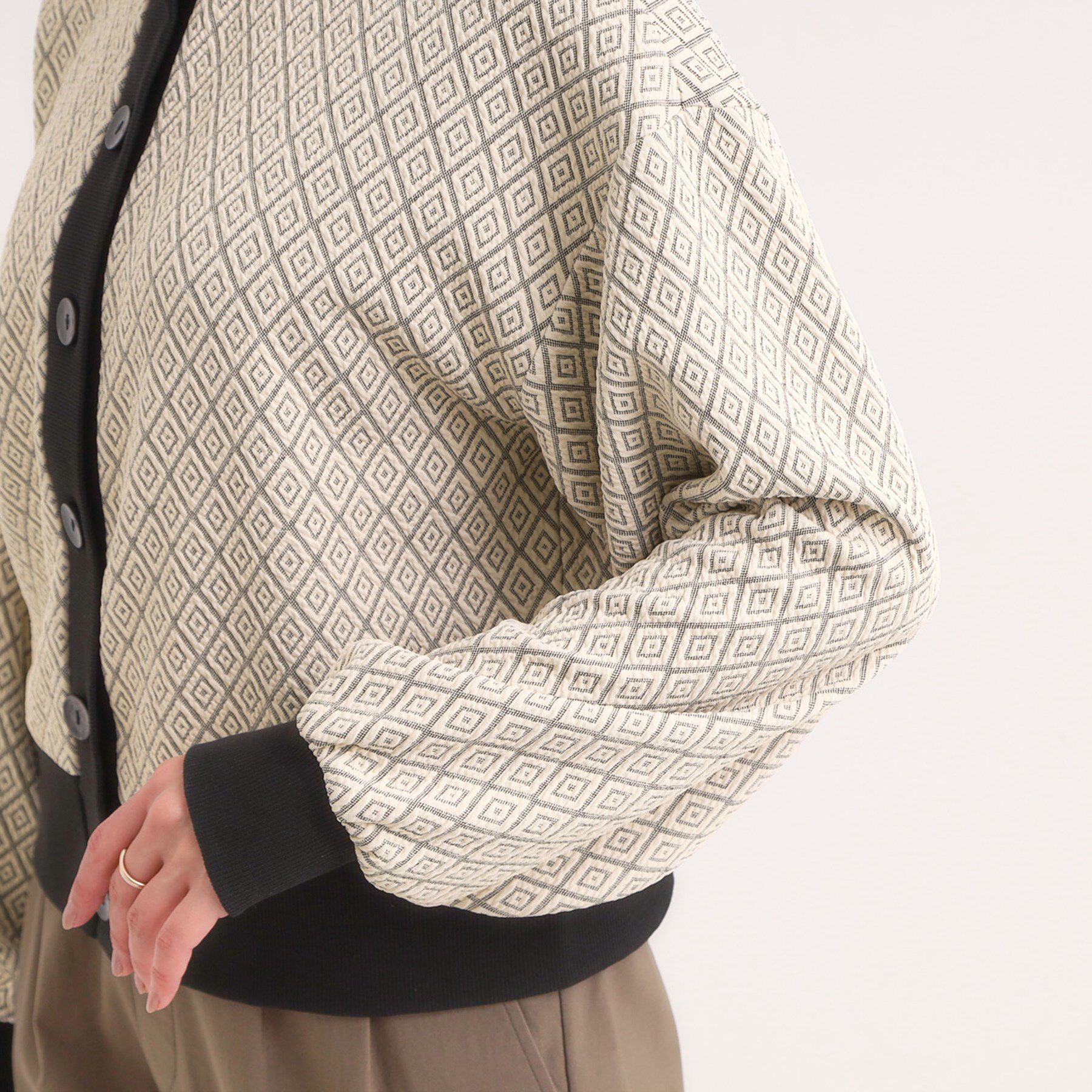 SHOO･LA･RUE「【前後2WAY】柄と配色で差がつく ふくれジャカードカーディガン」|カーディガン|