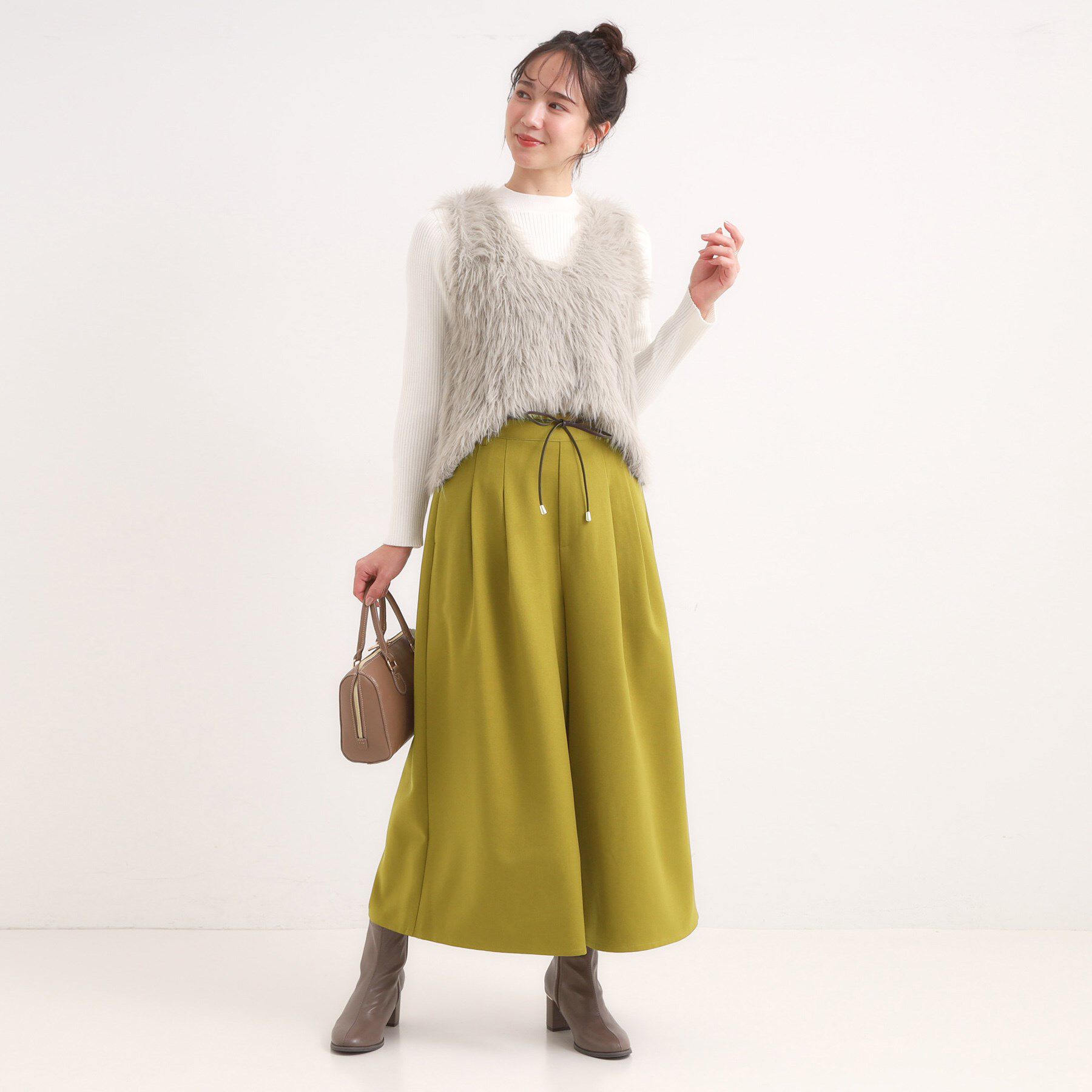 SHOO･LA･RUE「【S-LL/2点セット】脚のラインを拾いにくい ベルト付きタックスカーチョパンツ」|その他|