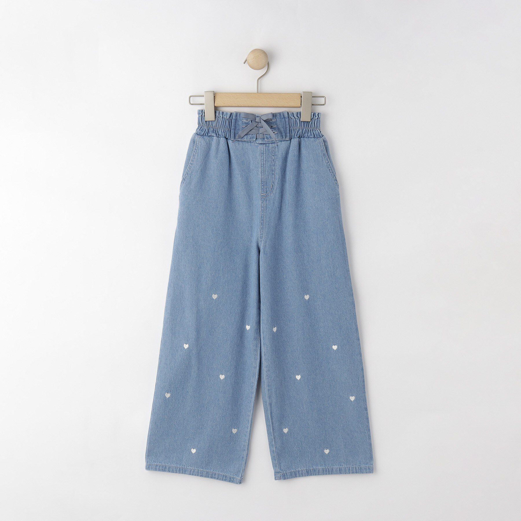 SHOO･LA･RUE「【130-150cm】刺繍使いワイドデニムパンツ」|その他|サックスブルー(09