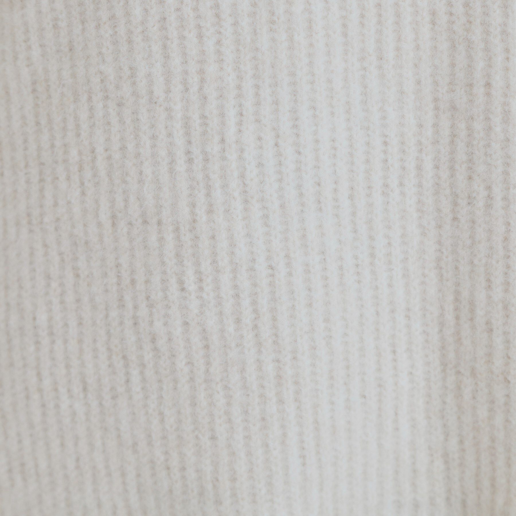 SHOO･LA･RUE「【S-LL/洗濯機可】ふわふわが魅力 ハイネックニットプルオーバー」|ニット・セーター|