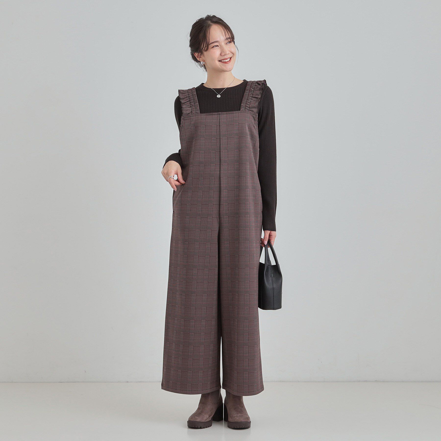 SHOO･LA･RUE「【あったか】大人のための チェック柄フリルサロペット」|オールインワン|