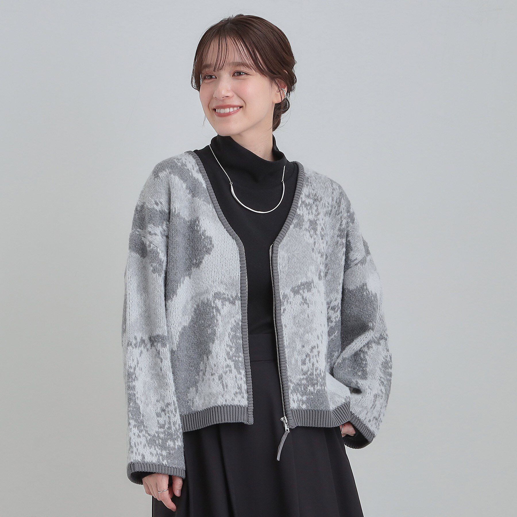 SHOO･LA･RUE「【洗濯機可】選べる3柄 VネックZIPカーディガン」|カーディガン|