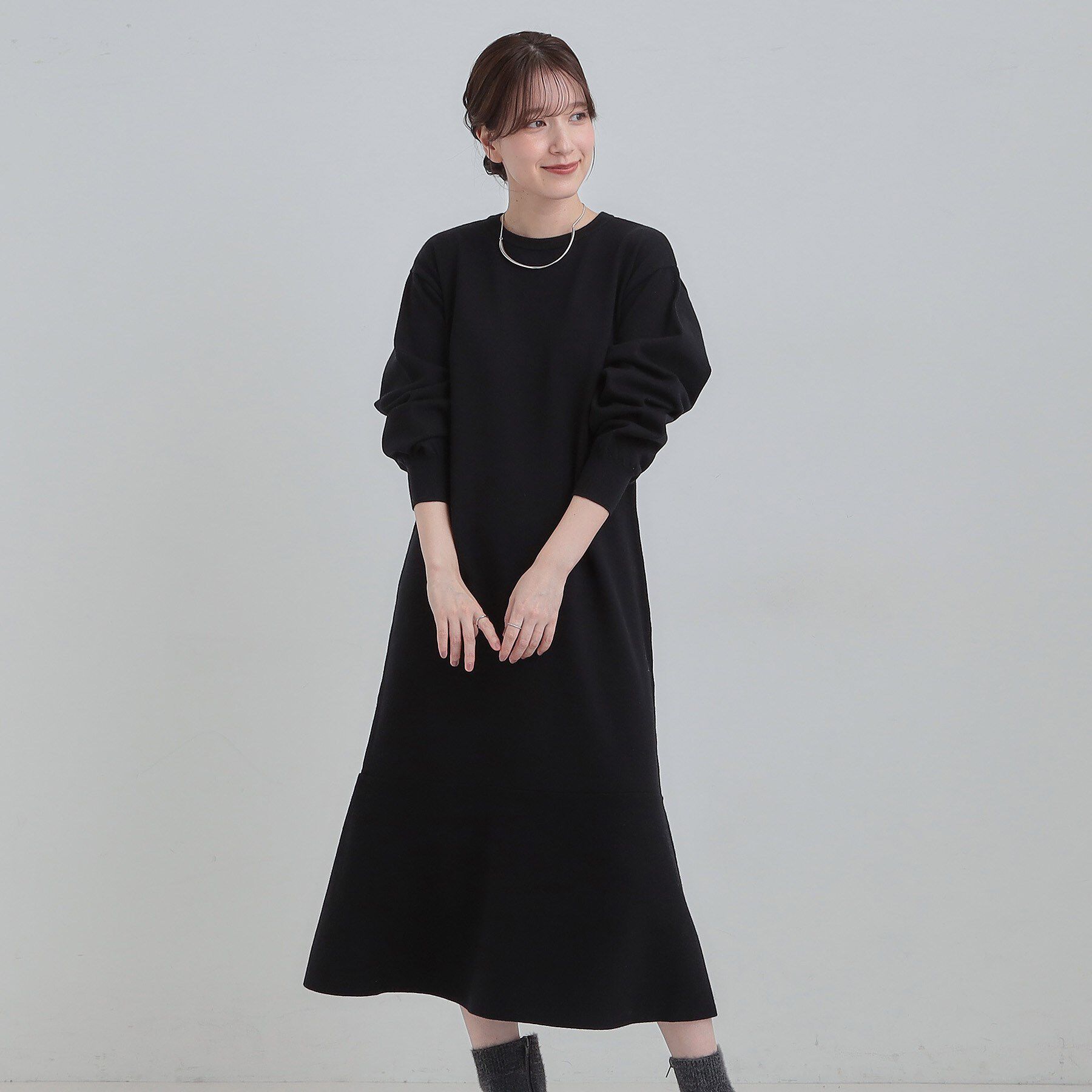 SHOO･LA･RUE「スタイルがすっきりに見える 裾マーメイドニットワンピース」|ワンピース|