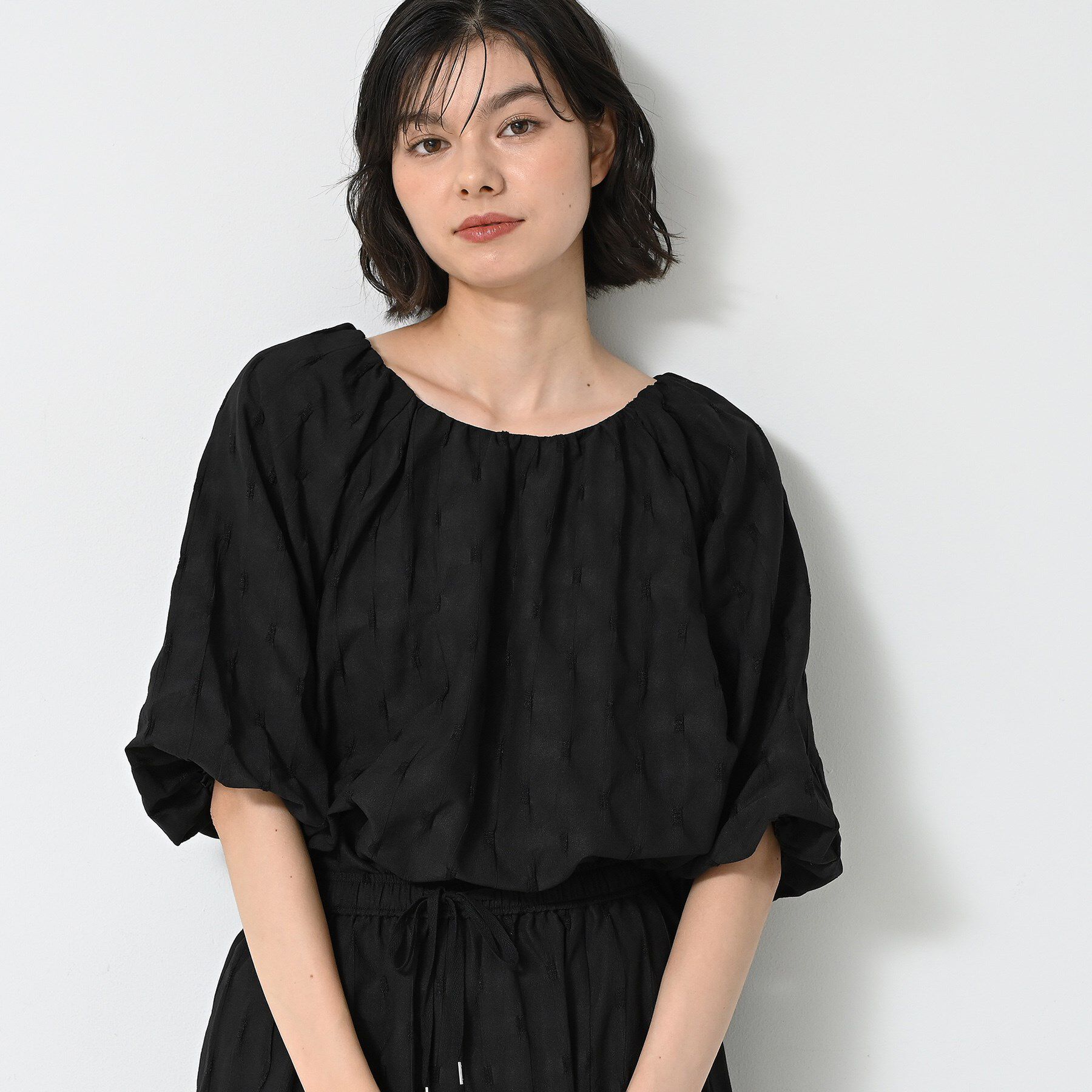 Dessin「【洗える／五分袖】バルーンスリーブジャガードブラウス」|シャツ・ブラウス|ブラック(019)