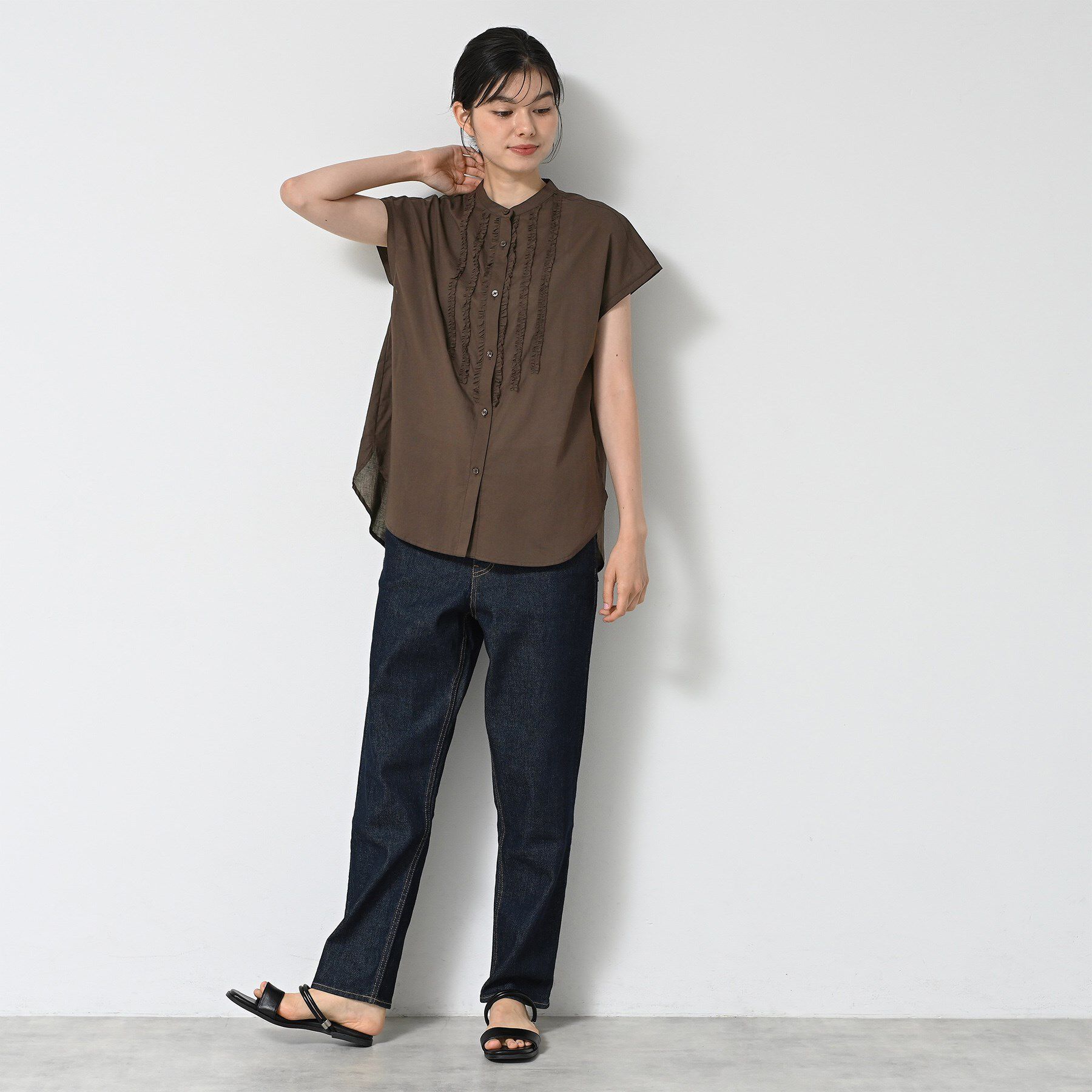 Dessin「【洗える】スタンドカラーフリルブラウス」|シャツ・ブラウス|