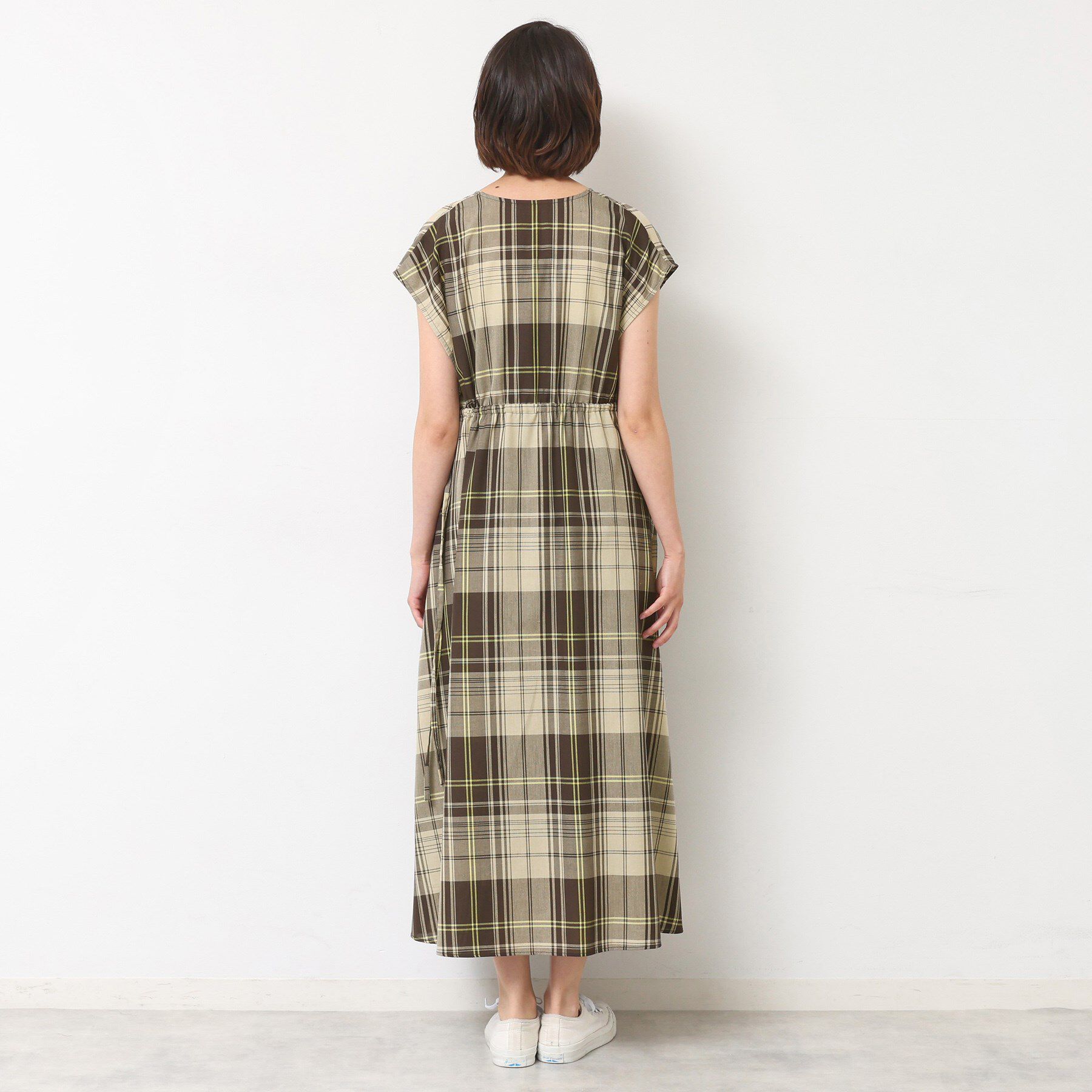 Dessin「【リンクコーデ・洗える】ウエストドロスト付きチェック柄ワンピース」|ワンピース|