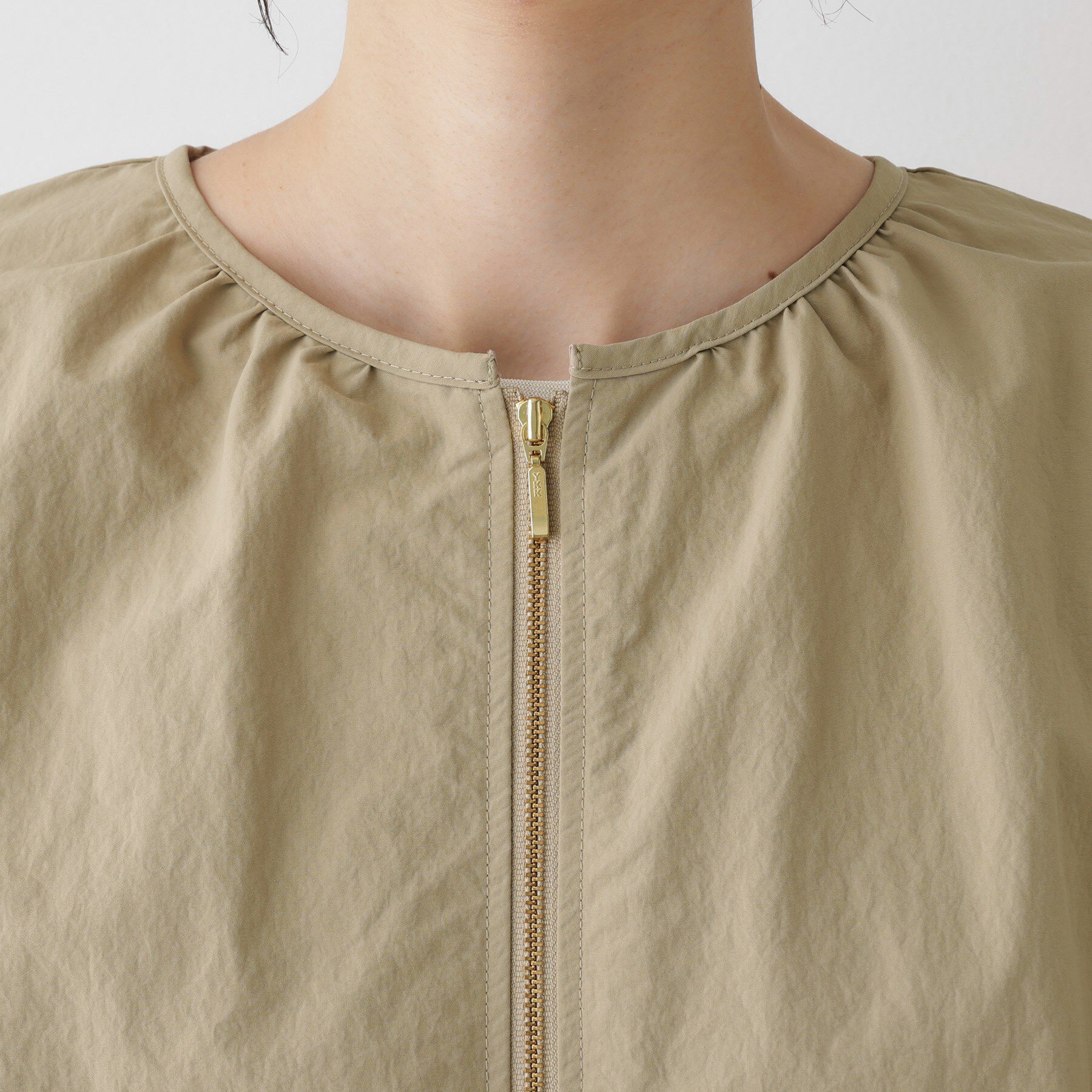 Dessin「【撥水・洗える】クルーネックブルゾン」|ブルゾン・スタジャン|