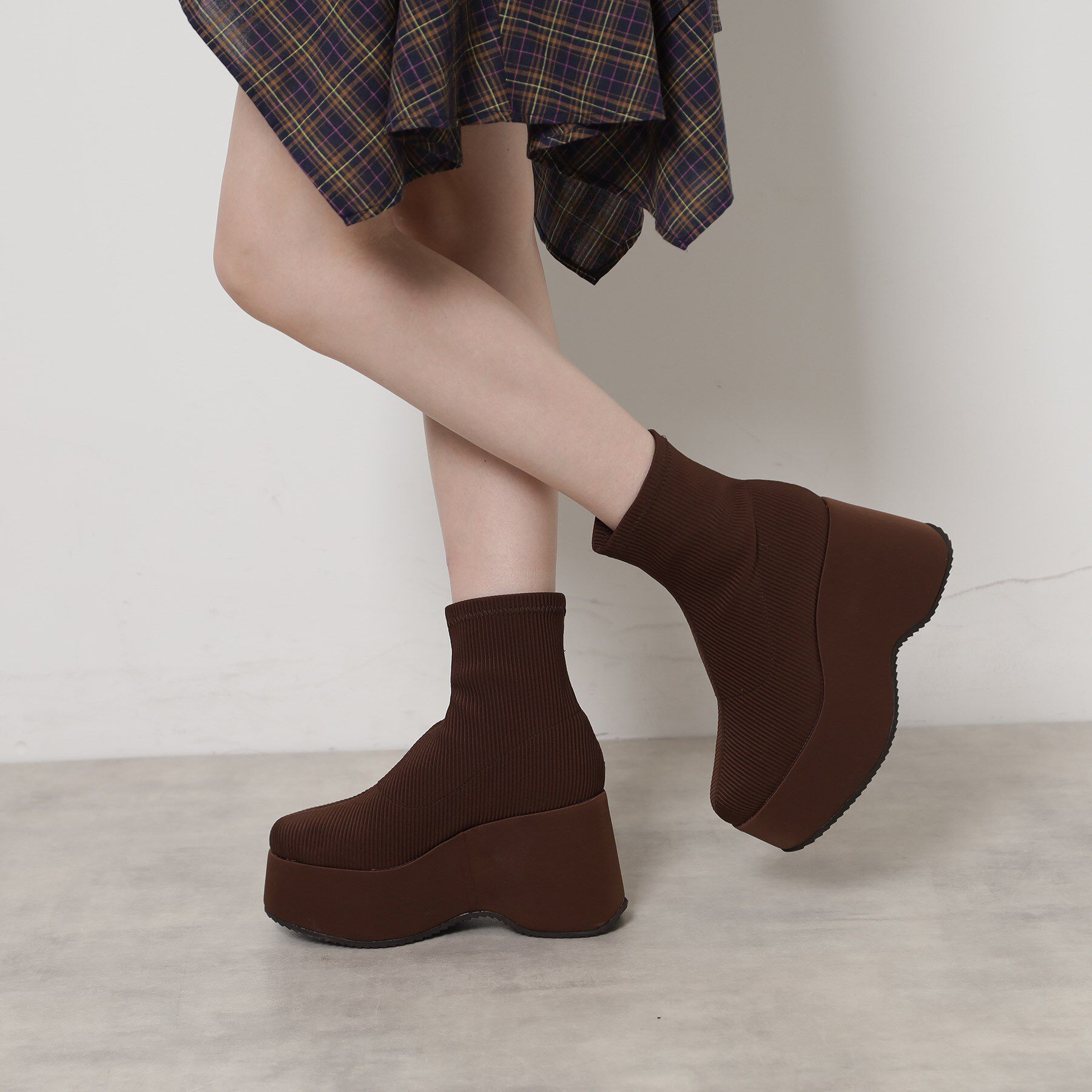 ESPERANZA「厚底ニットショートブーツ」|ショートブーツ|モカブラウン(142