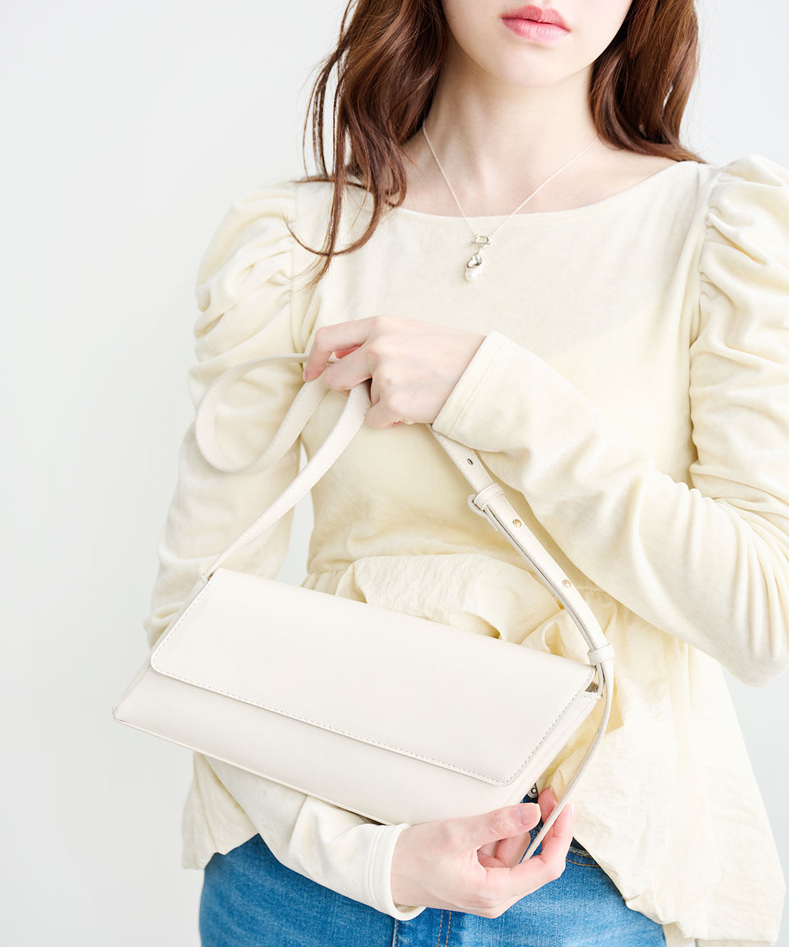 COCO DEAL「ダイアゴナルバッグ」|ショルダー・メッセンジャー|アイボリー