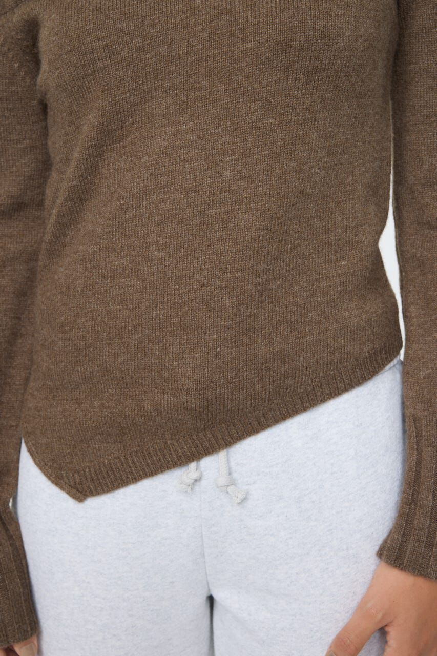 MOUSSY「ASYMMETRY トップス」|ニット・セーター|