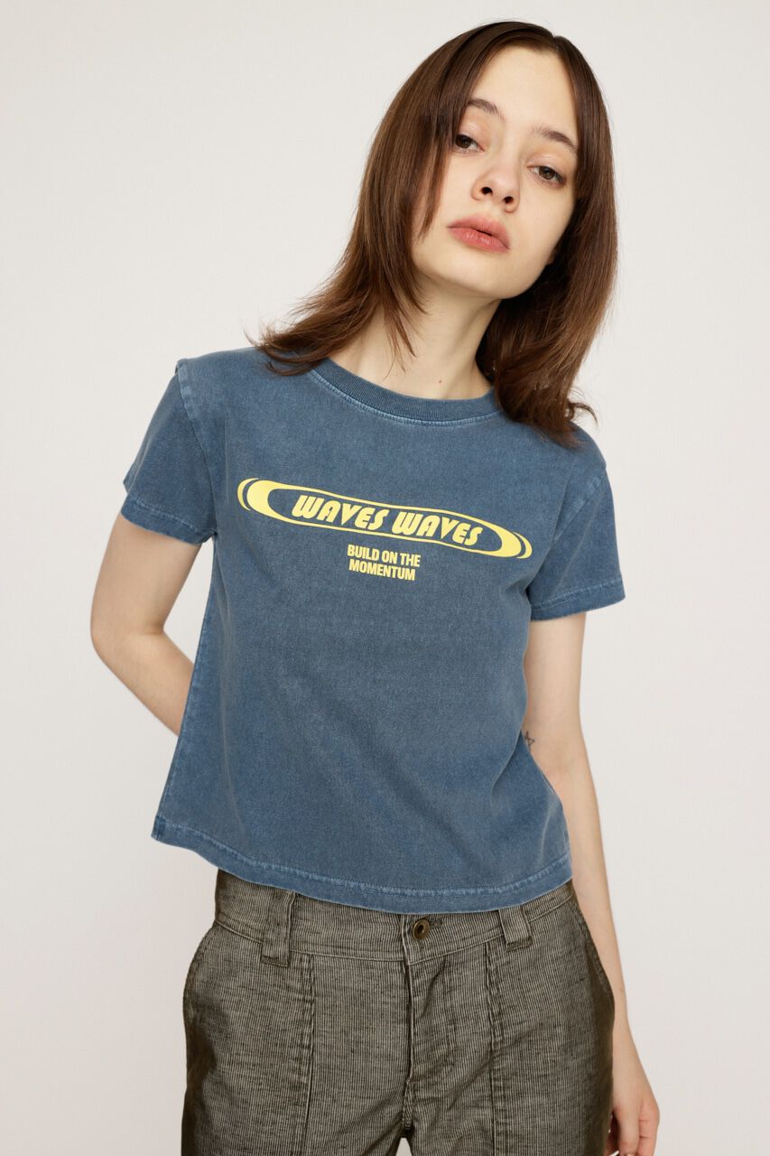 SLY「FRONT PRINT COMPACT Tシャツ」|Tシャツ・カットソー|