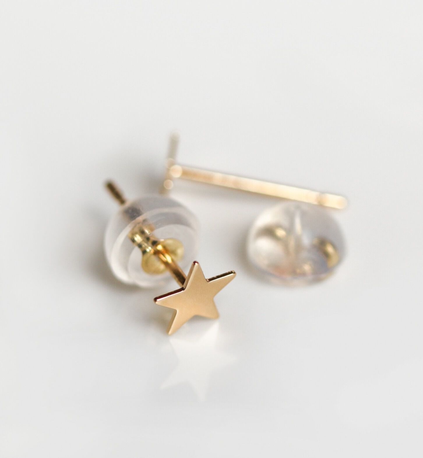  「ゴールド スター ピアス | K18」|ピアス|