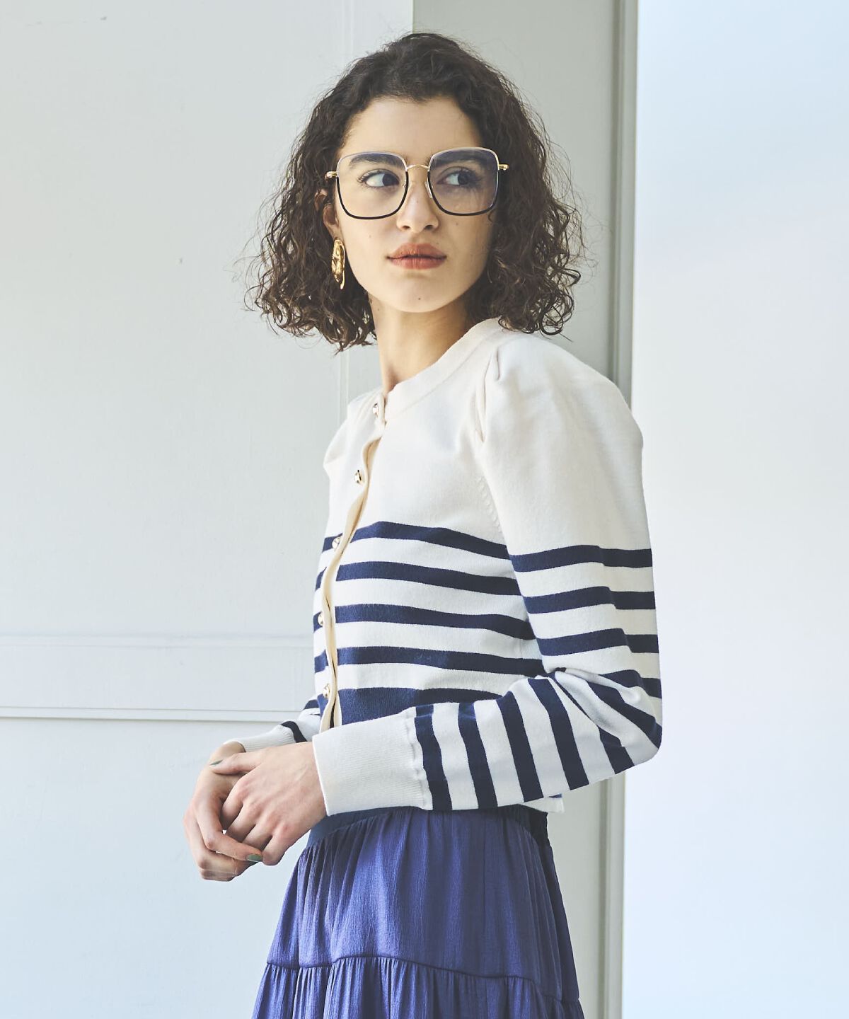 アンドクチュール「パワショルクルーネックカーディガン」|カーディガン|