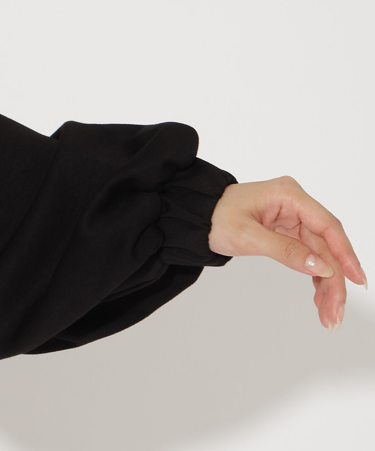 アンドクチュール「ダンボールポンチパーカー」|パーカー|