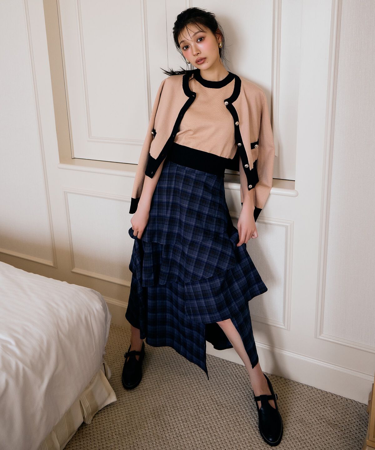 アンドクチュール「チェックアシメティアードスカート」|フレア|