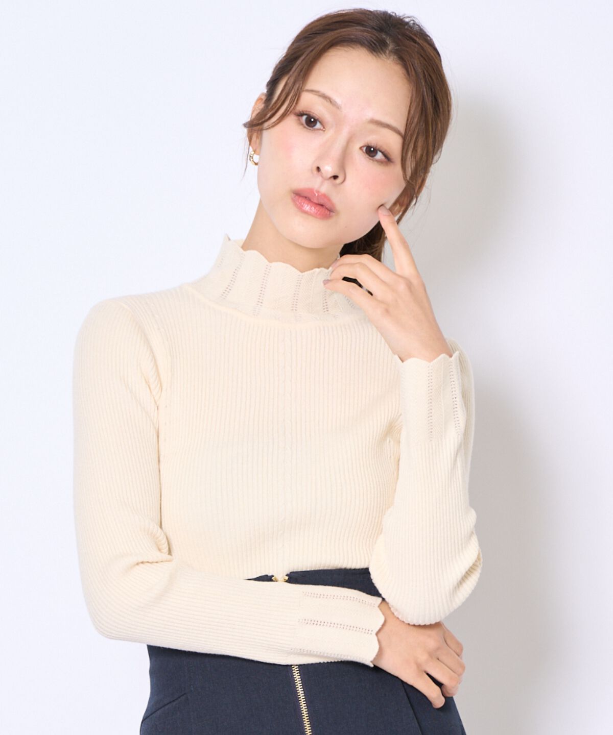 アンドクチュール「スカラハイネックニットプルオーバー」|ニット・セーター|