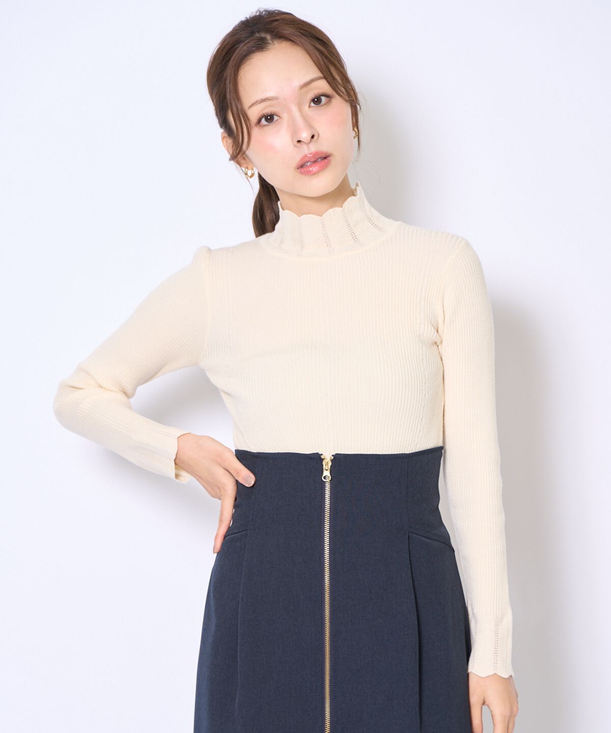 アンドクチュール「スカラハイネックニットプルオーバー」|ニット・セーター|