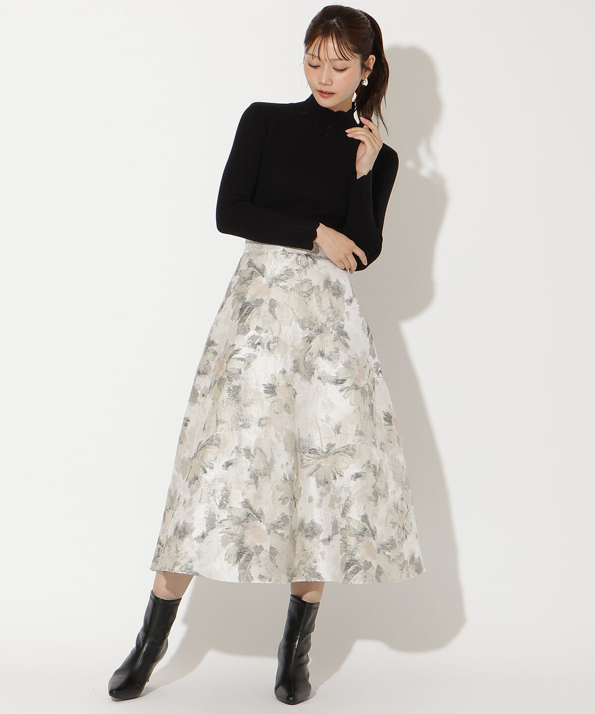 アンドクチュール「スカラハイネックニットプルオーバー」|ニット・セーター|