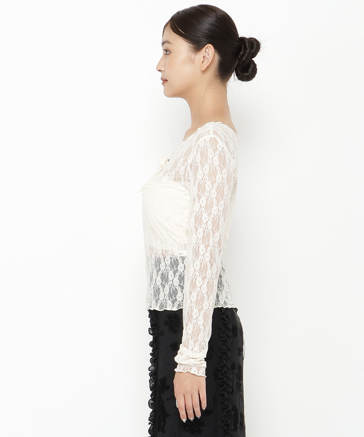 REDYAZEL「ローズブローチレーストップス」|Tシャツ・カットソー|