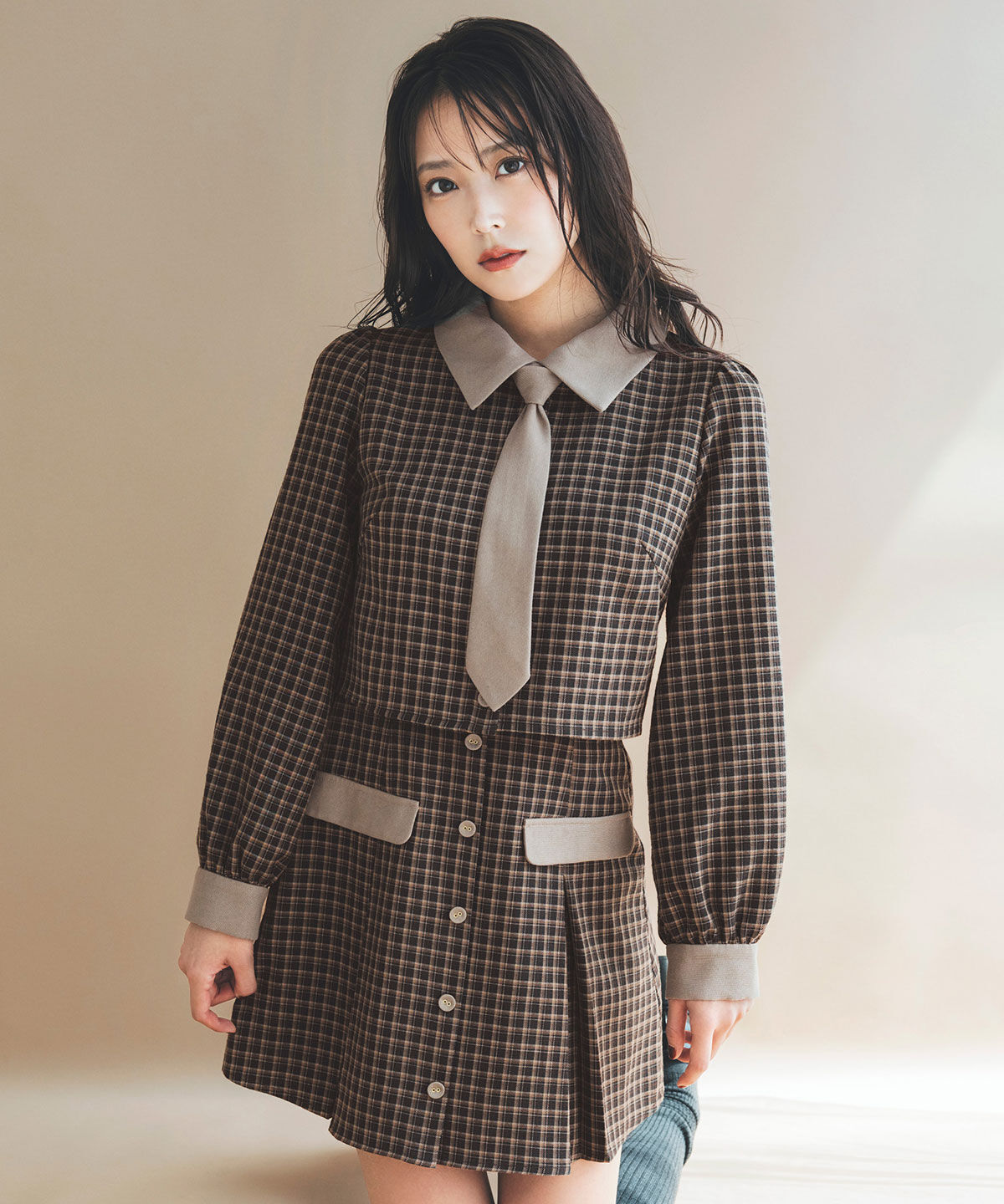 REDYAZEL「バイカラークラシックチェックブラウス&times;ミニスカートセットアップ」|ワンピース|茶系チェック