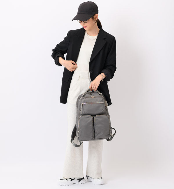 W&.Day/Night「W&.Day/Night ミュッケ オーガナイズドリュック A4サイズ 14.0インチPC収納 大容量 15576」|リュック|