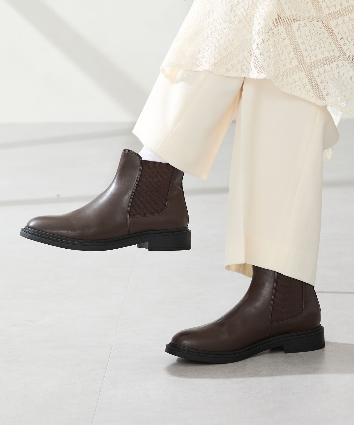 WA Oriental TRaffic「●2025秋冬新作●アーモンドトゥ フラット サイドゴアブーツ /52405 ショートブーツ」|ショートブーツ|BROWN