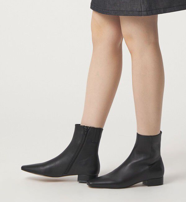 ODETTE E ODILE「ナロースクエアプレーン ショートブーツ25&uarr;」|ショートブーツ|