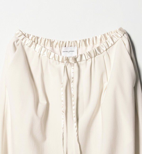 UNITED ARROWS「サテンウエスト イージーパンツ ホワイト -ウォッシャブル-」|チノ|
