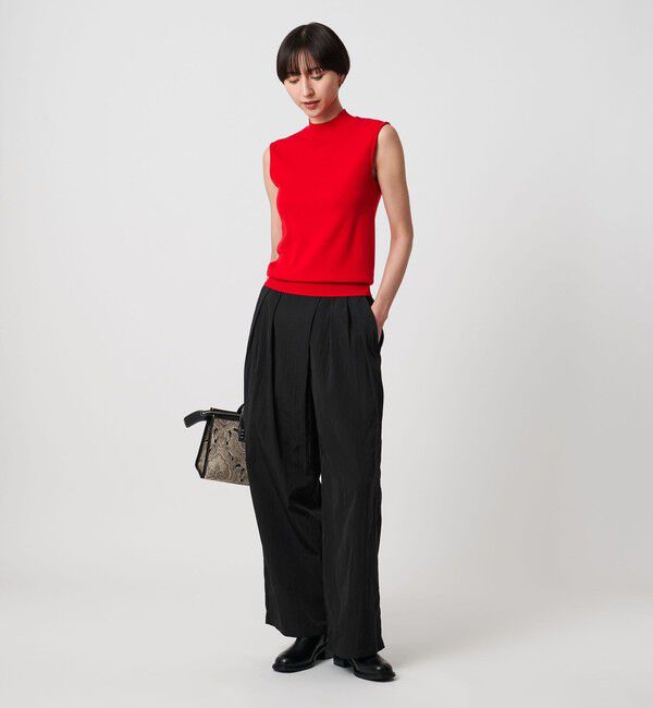 UNITED ARROWS「アシンメトリー タック ワイドパンツ はっ水 ウォッシャブル」|チノ|