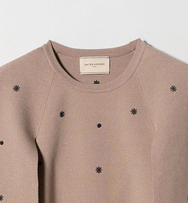 UNITED ARROWS「エンブロイダリー フラワー ケープニット ‐ウォッシャブル‐」|ニット・セーター|