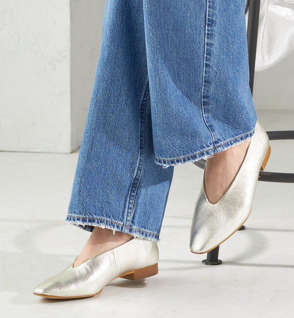 SHIPS for women「Vカット フラット パンプス」|パンプス|シルバー