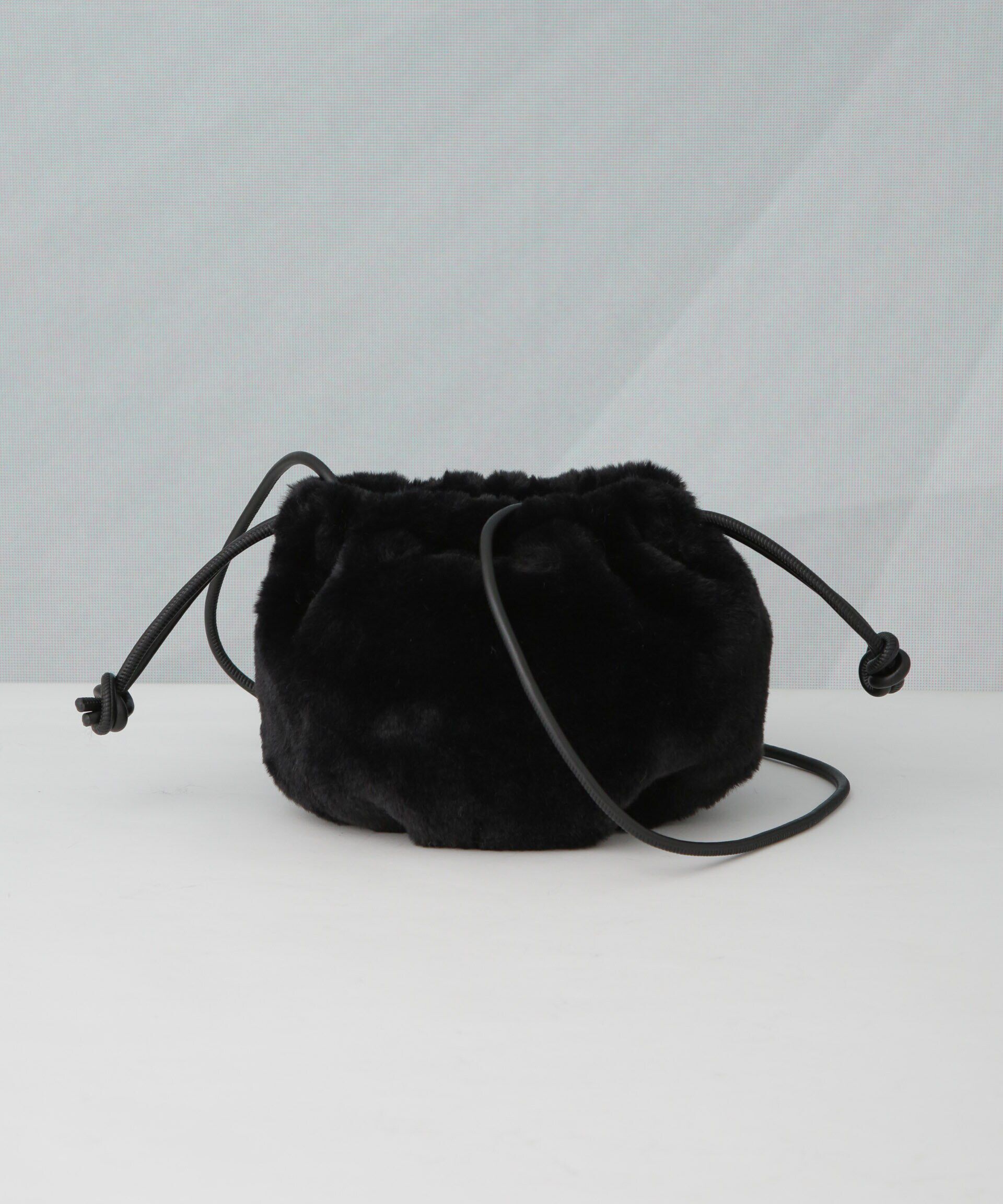 NANO universe「フェイクファー巾着バッグ」|ショルダー・メッセンジャー|