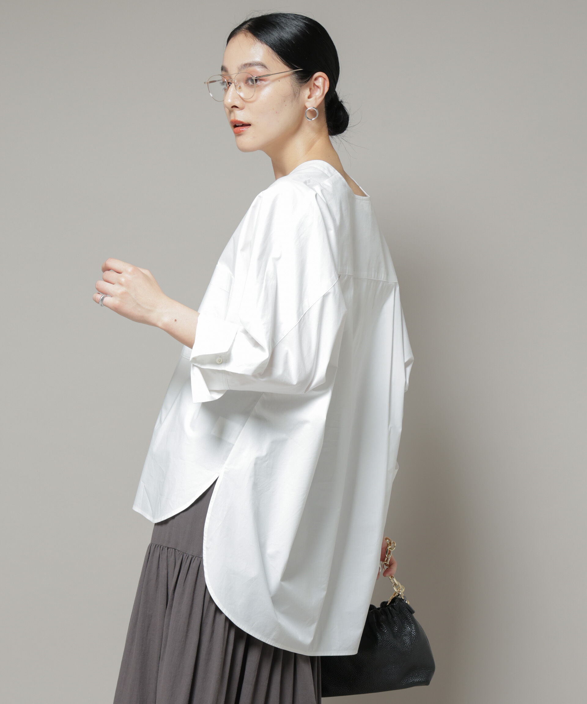 nano･universe「Vネックオーバーサイズシャツ」|シャツ・ブラウス|