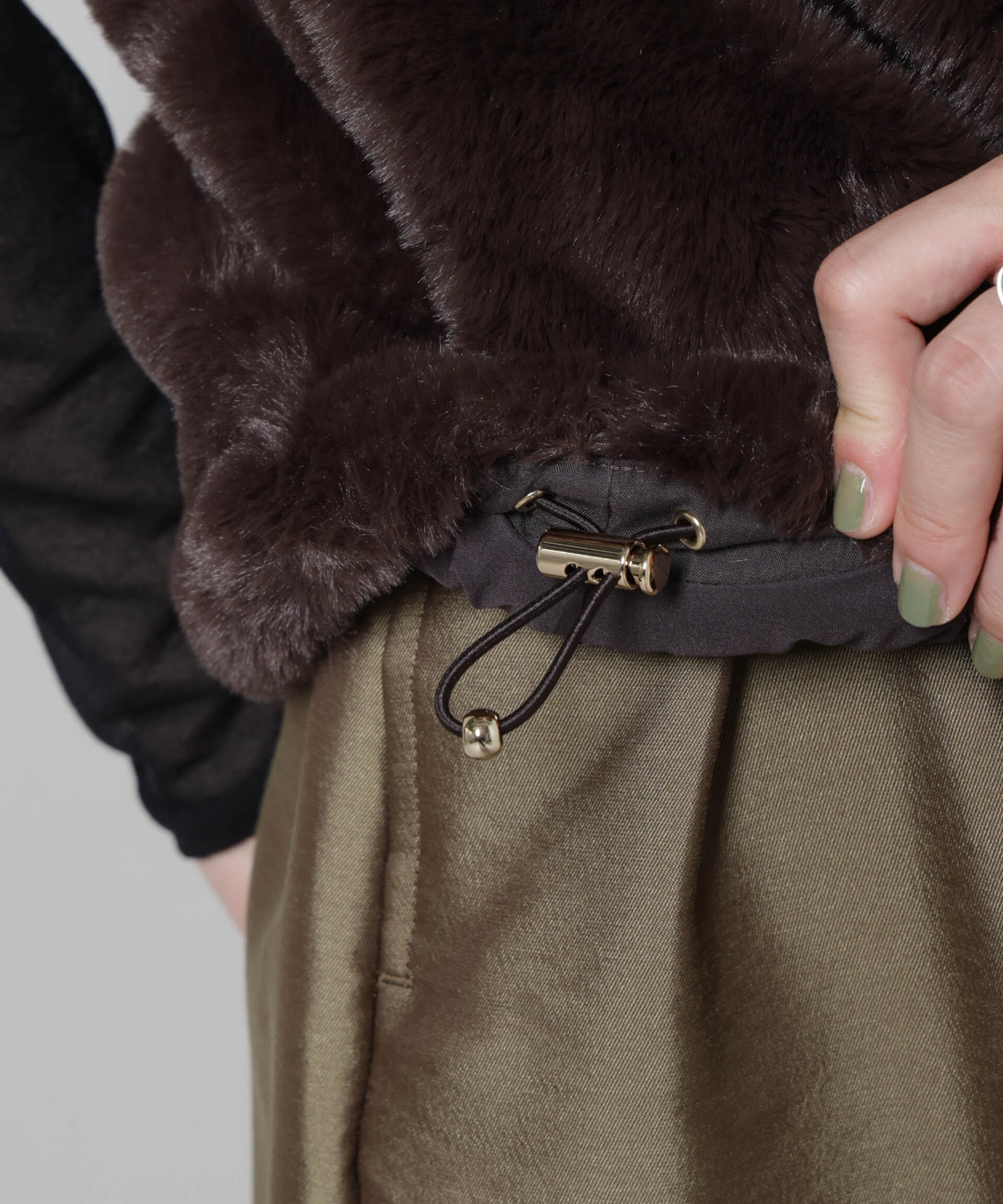 nano･universe「フェイクファーフードベスト」|テーラードジャケット|