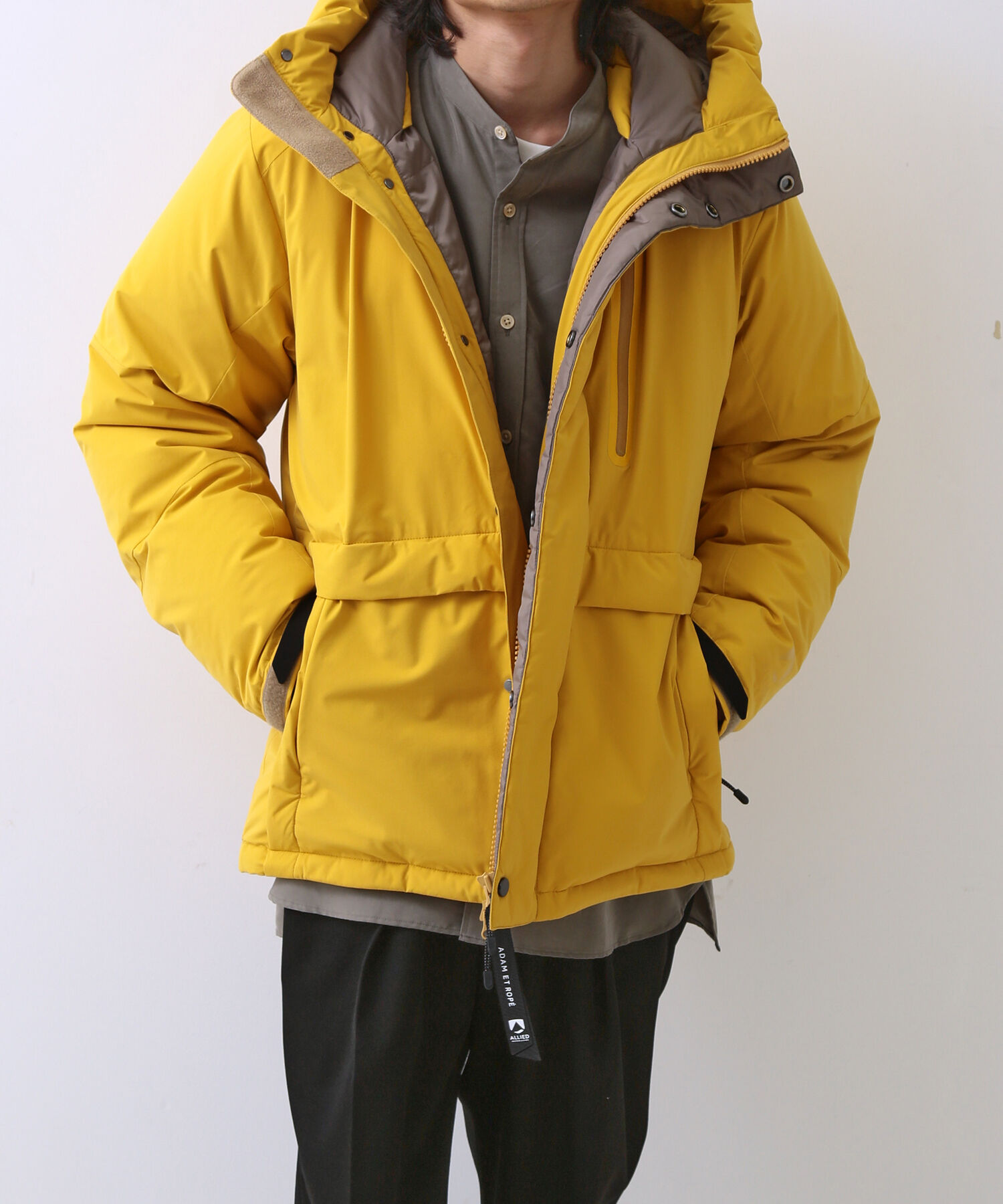 ADAM ET ROPE'「【ALLIED】700FP ショート フーディー ダウンジャケット / ユニセックス」|ダウン|