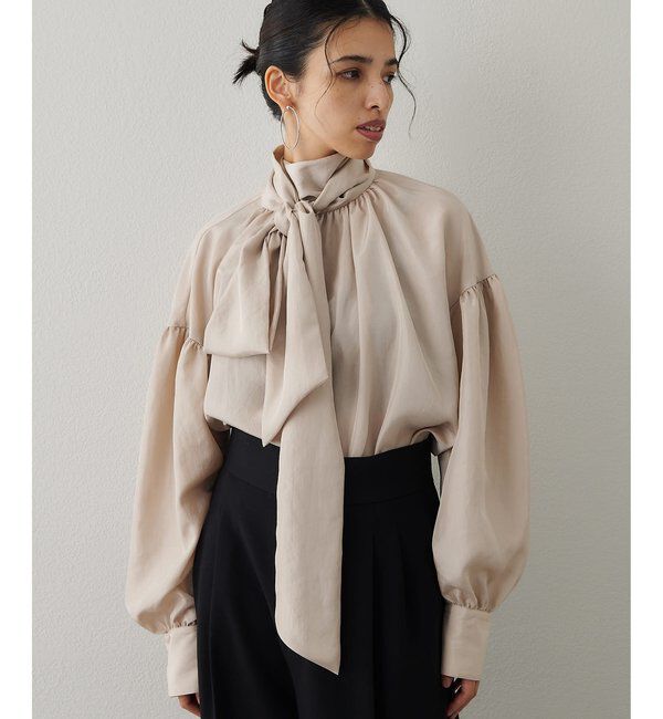  「シルキーボウタイブラウス」|シャツ・ブラウス|ベージュ
