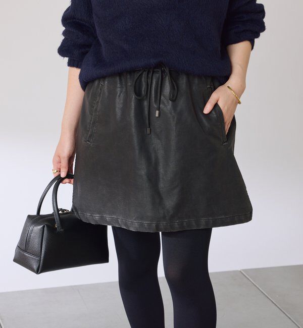  「レザーライクミニスカパン」|スカート|