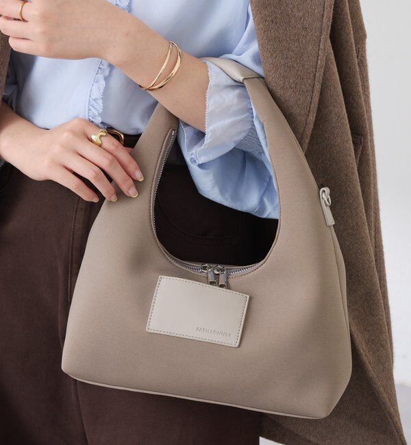  「【PAPILLONNER/パピヨネ】チャーム付きウェットワンショルダーバッグ」|トートバッグ|
