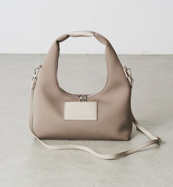  「【PAPILLONNER/パピヨネ】チャーム付きウェットワンショルダーバッグ」|トートバッグ|