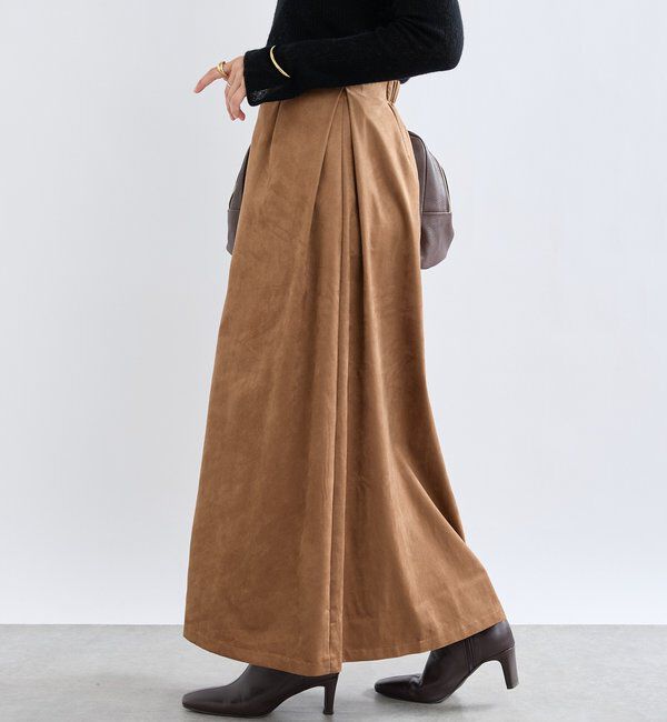  「【モダンな印象】ブラッシュドクロスサイドタックスカート」|スカート|