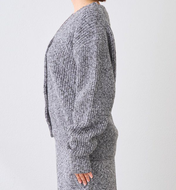  「【キャッチーな素材感】ブークレーヤーンカーディガン」|カーディガン|