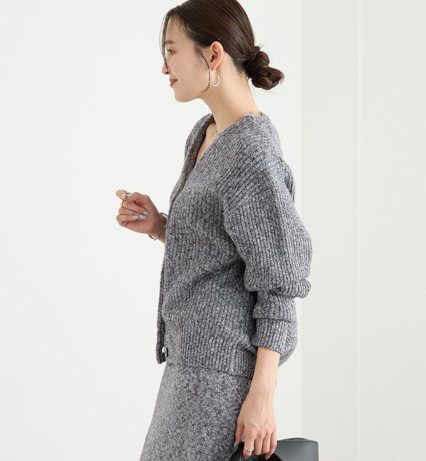  「【キャッチーな素材感】ブークレーヤーンカーディガン」|カーディガン|