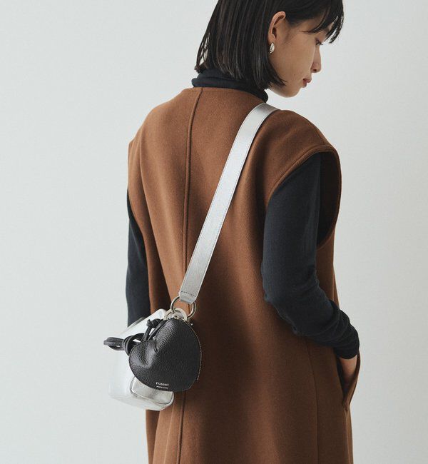  「レザースクエアショルダーバッグ」|ショルダー・メッセンジャー|