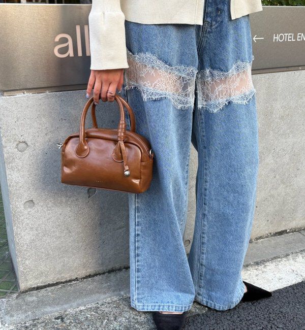  「loti サークルプレート付きスクエアボストンBAG」|ボストンバッグ|