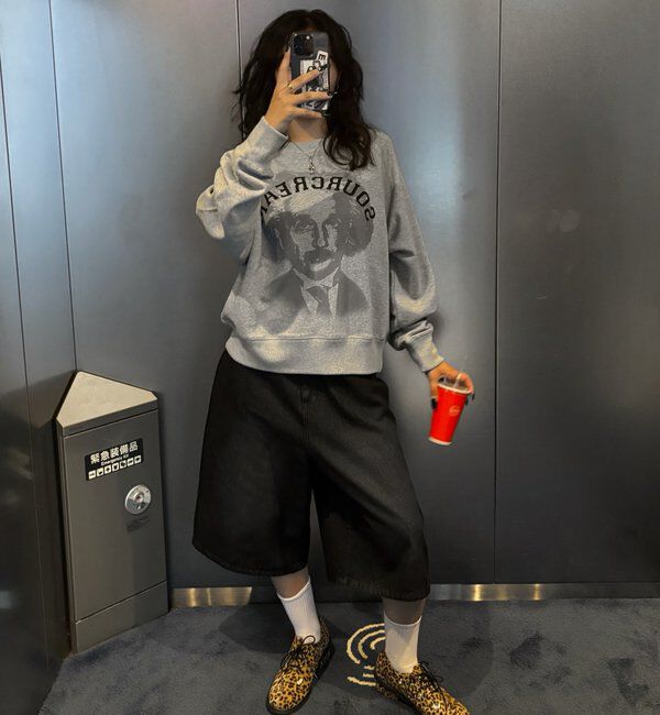  「【Sourcream】 GREAT FIGURE SWEATSHIRT」|Tシャツ・カットソー|