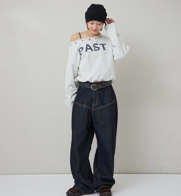  「EYELET OFF-SHOULDER LOGO SWEAT」|Tシャツ・カットソー|
