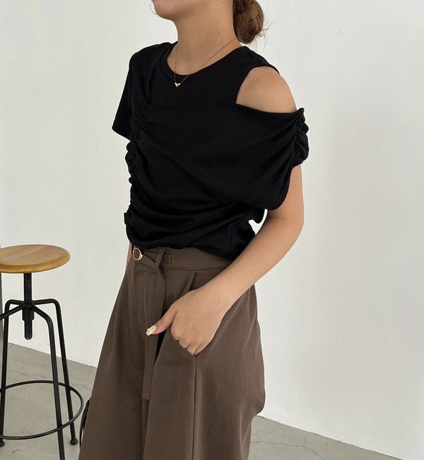  「【即完につき再入荷/新色ブラウン】アシメギャザーTシャツ」|Tシャツ・カットソー|